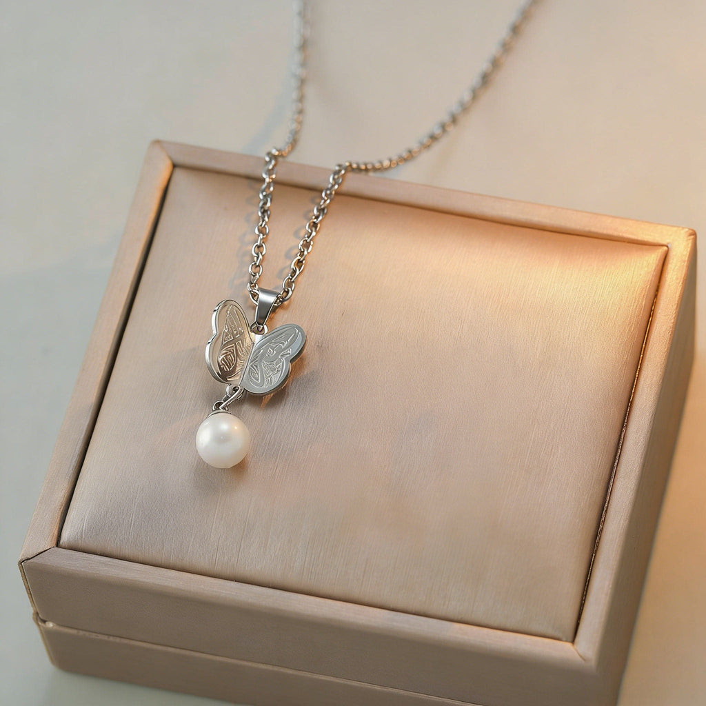 Butterfly Pearl Necklace & Earrings Set - Sabr and Shukr Arabic Calligraphy Jewelry | 18K Gold Plated Faith Inspired Gift