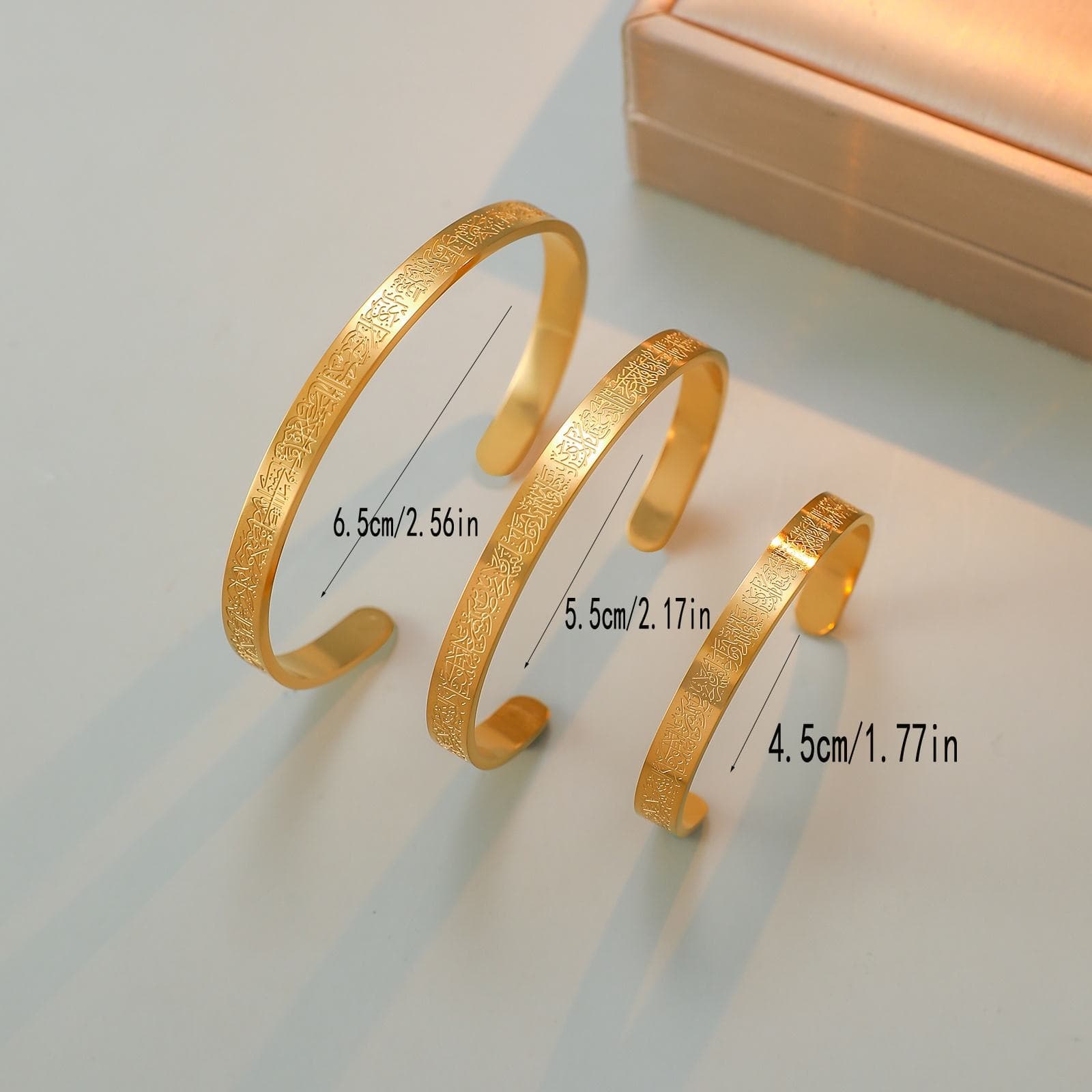 Different widths and styles of CIGAONI Ayatul Kursi cuffs - 4mm, 6mm, and 8mm adjustable open bangles

