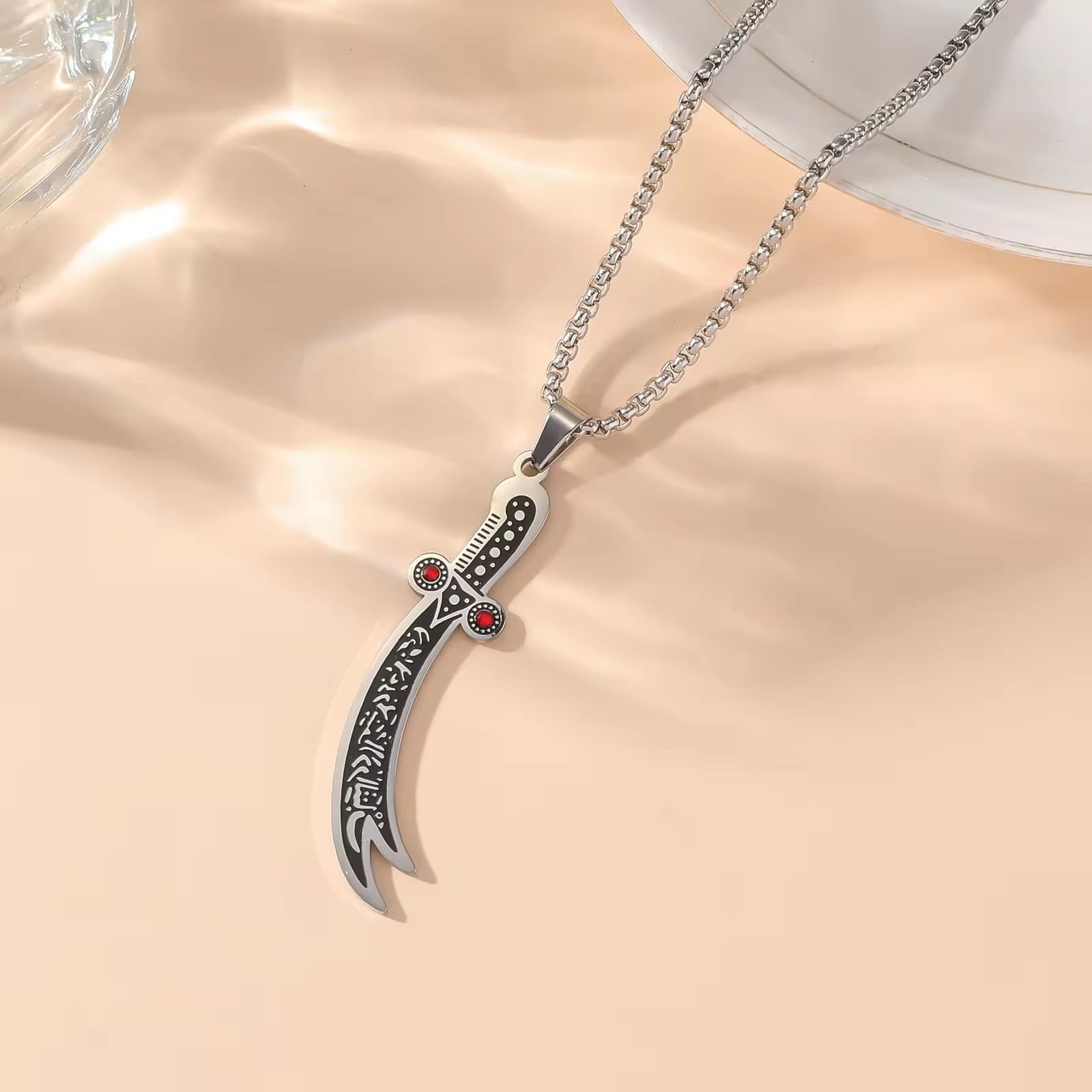 CIGAONI Sword of Valor | Zulfiqar Arabic Calligraphy Necklace - Sword of Justice Spiritual Jewelry - Masculine Faith Pendant in Gold & Silver